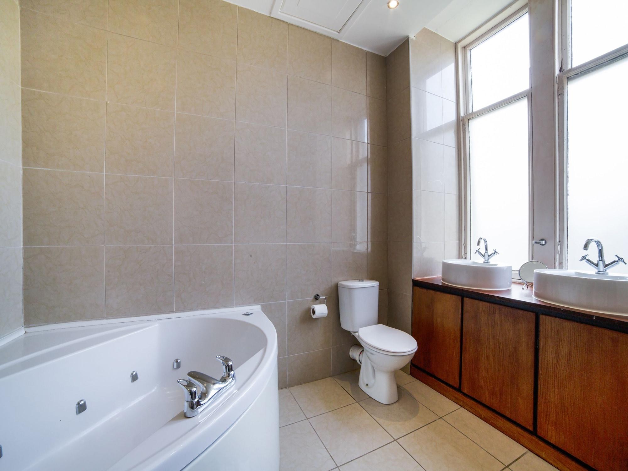 Victoria Park House Hostel Единбург Екстериор снимка