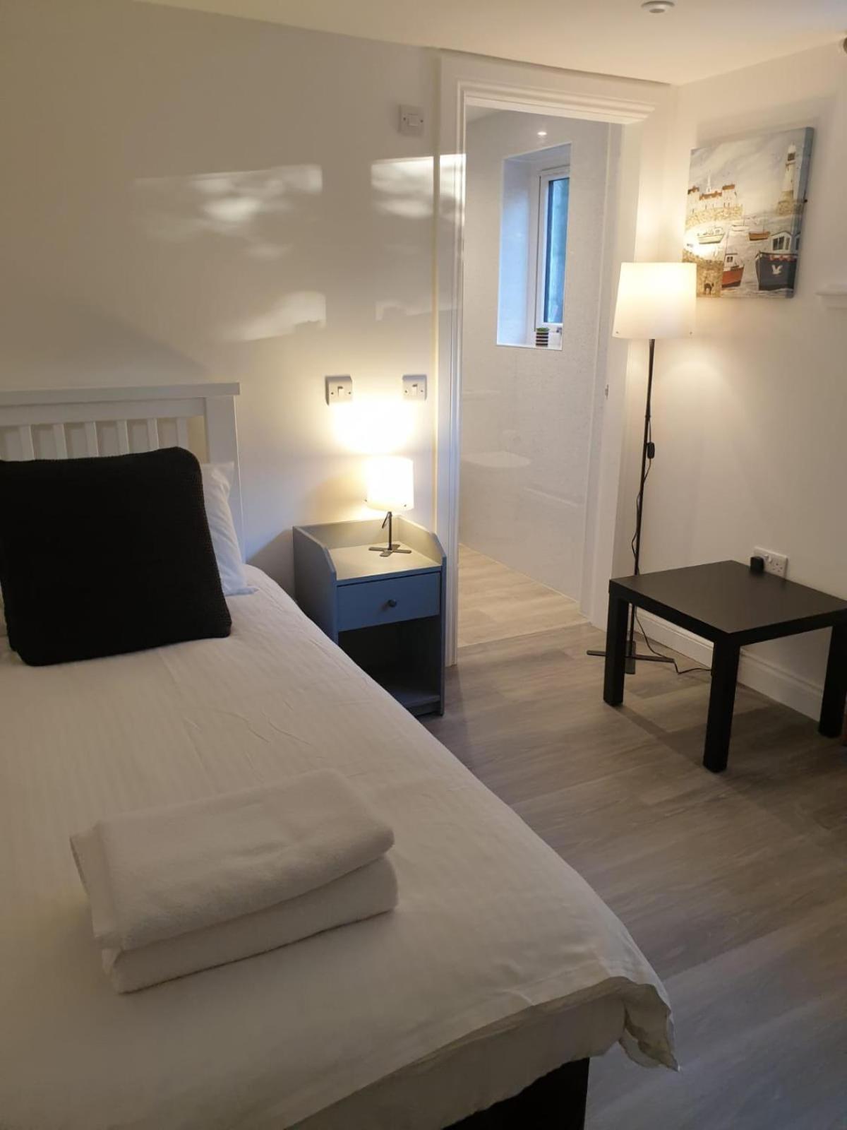 Victoria Park House Hostel Единбург Екстериор снимка